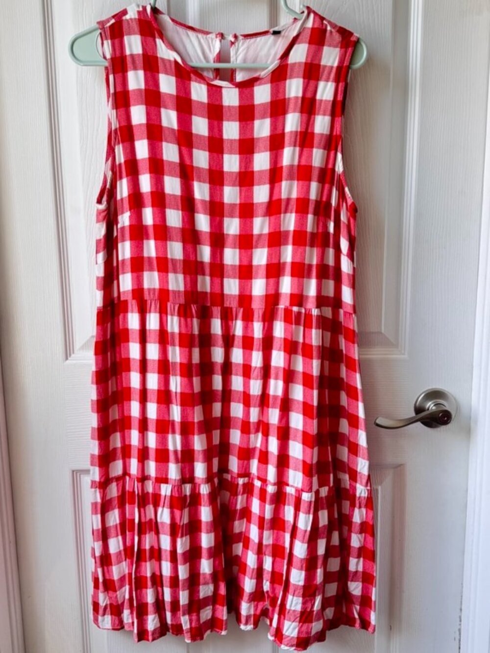 Red and White Gingham Sleeveless Knee-length Sundress (Women's Large)